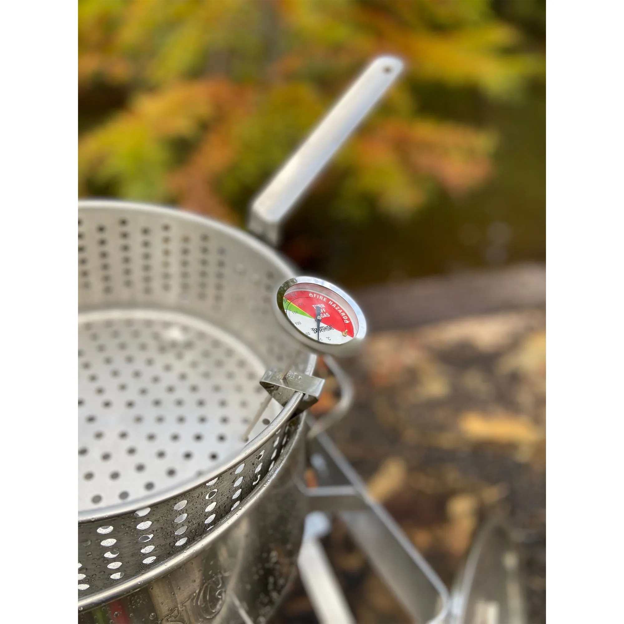 Bayou Classic 10 Quart Stainless Steel Fry Pot w/Perforated Basket(For Parts)