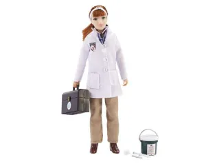 Breyer Laura - Veterinarian 8" Figure